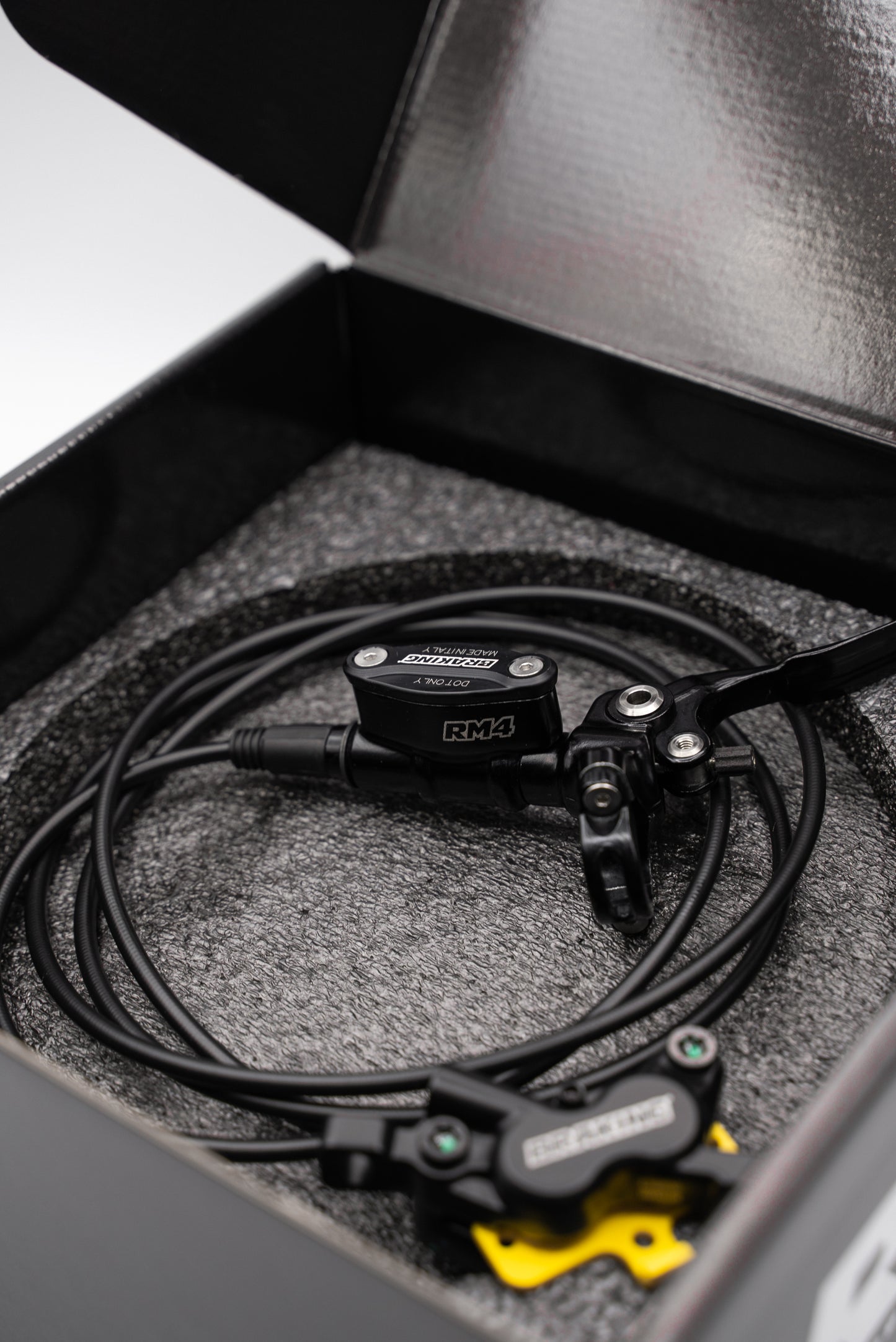 BRAKING RM4 COMPLETE SYSTEM Ø10 4P (90/180) T. Ø5