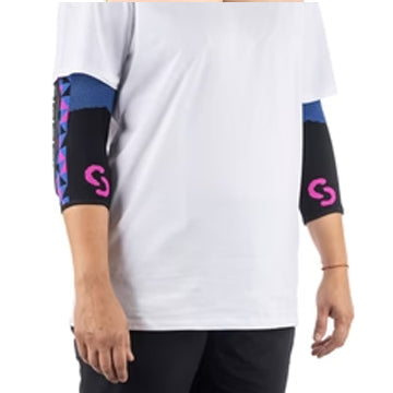 SERYT Flow Elbow Pads Arlecchino Pink Blue