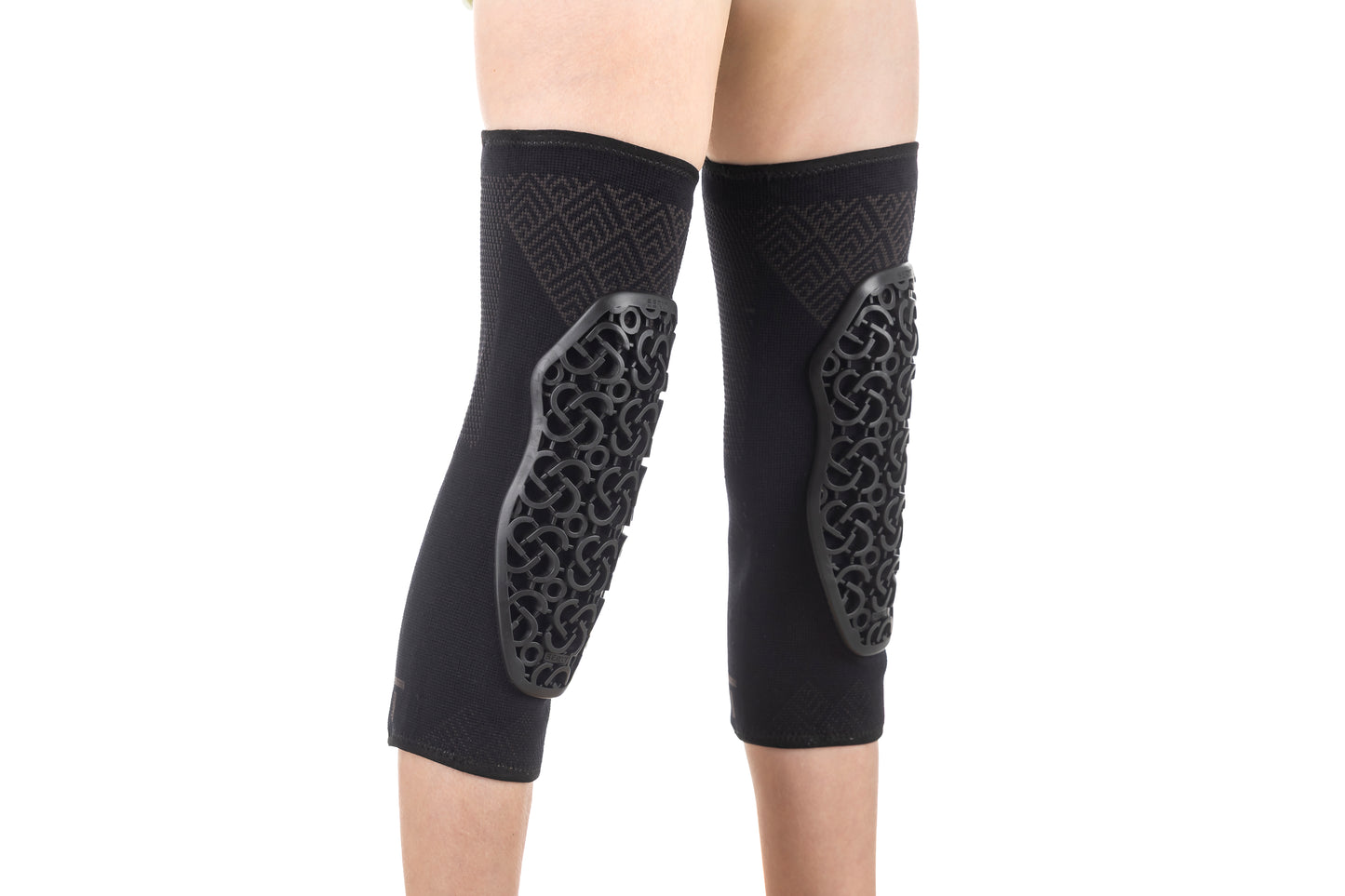 SERYT YOUTH Knee Pads Alps Black